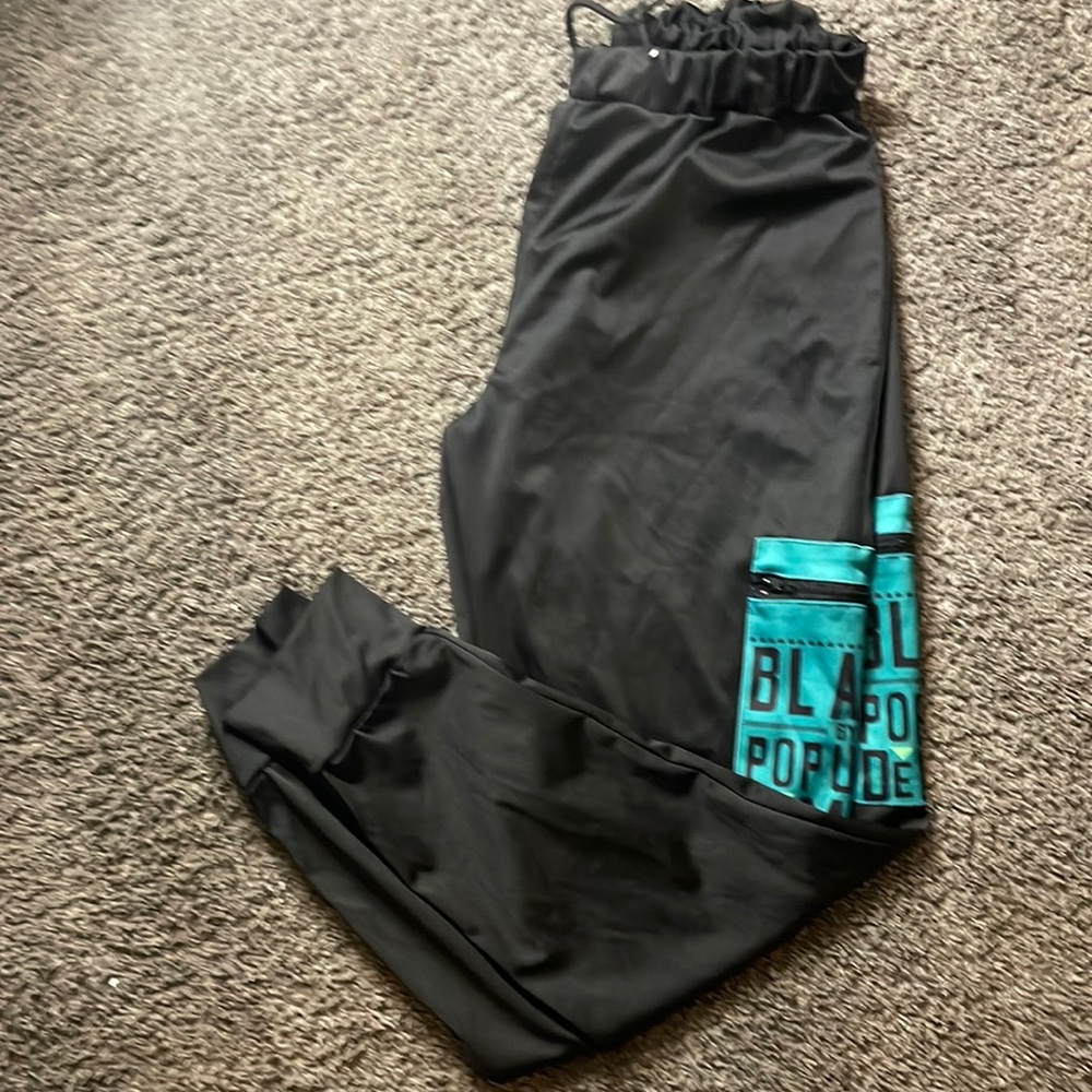3/$15. Ladies  sweatpants L